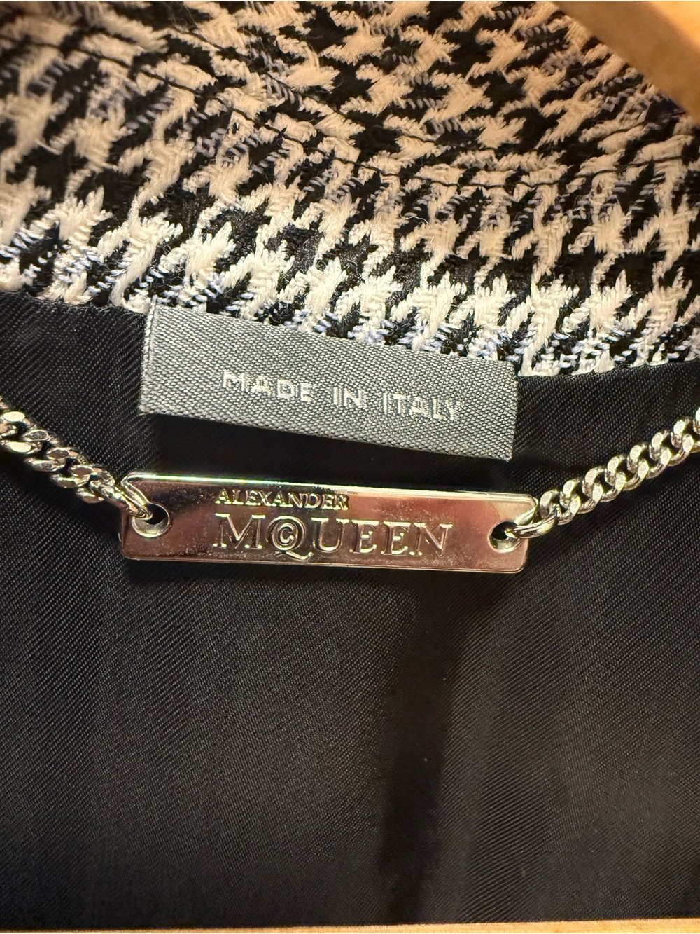 Alexander Mcqueen Houndstooth Double-Breasted Coat. Size 42 US size 8 - Picture 6 of 11